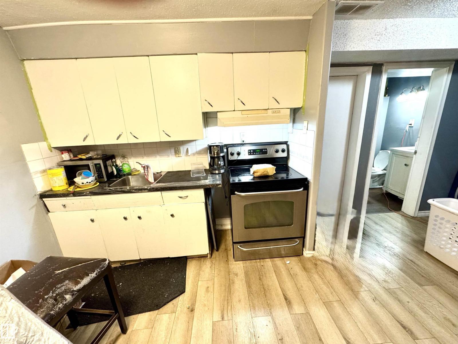 8108 124 Av Nw Property Photo 20