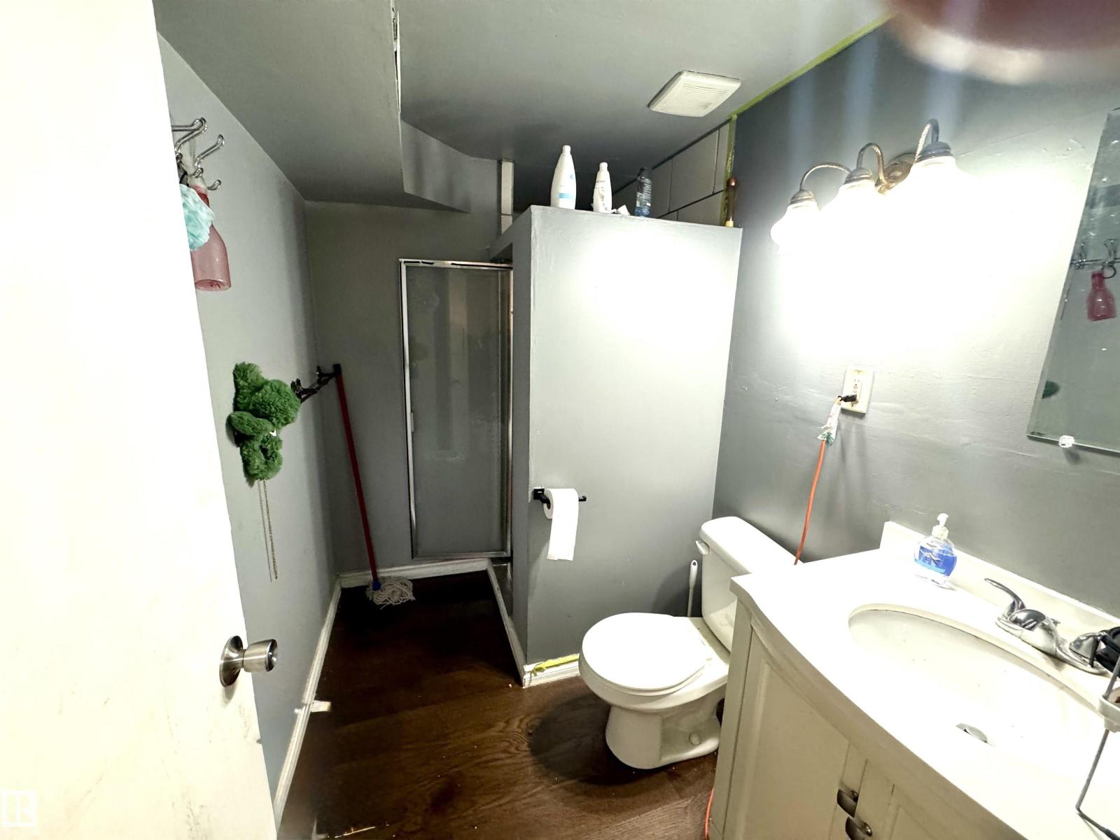 8108 124 Av Nw Property Photo 23