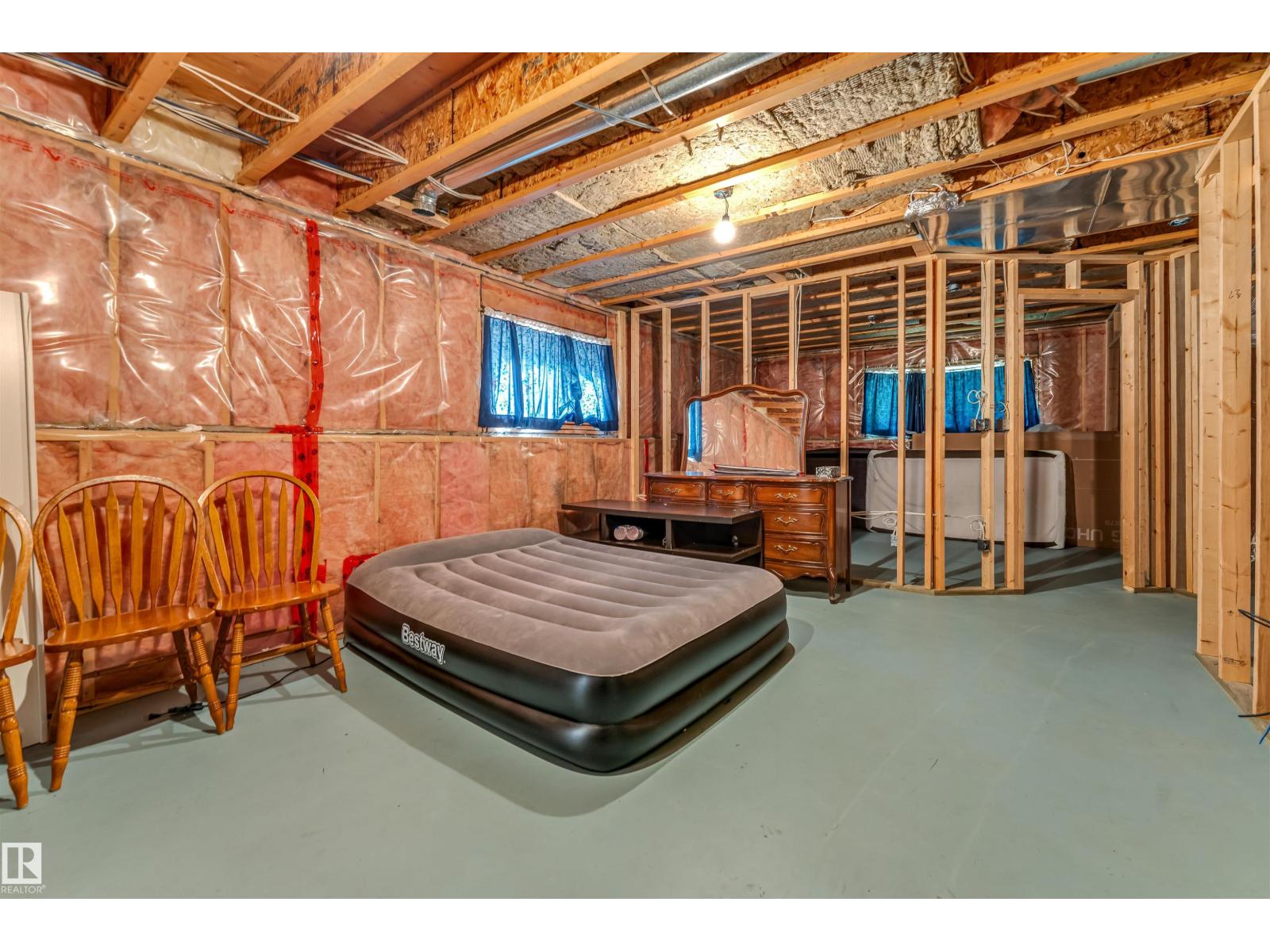 1646 Jamha Rd Nw Property Photo 36