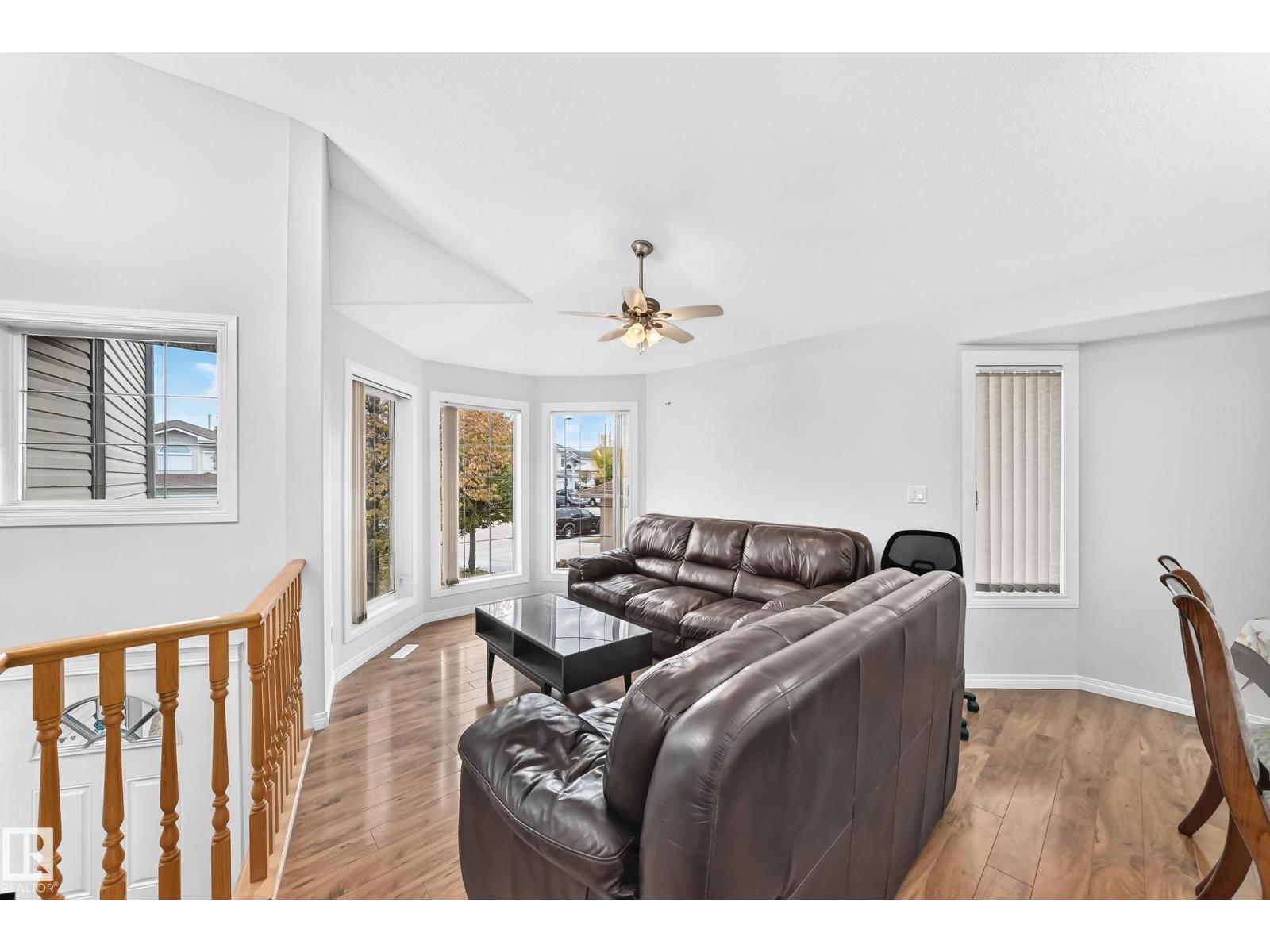 3460 30 St Nw Property Photo 5