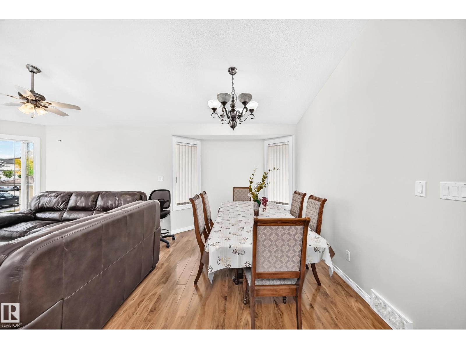 3460 30 St Nw Property Photo 10