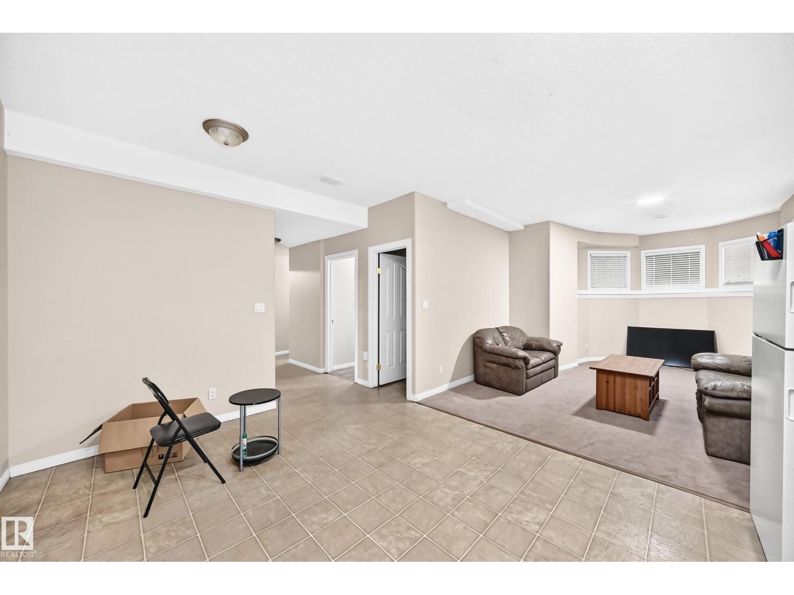 3460 30 St Nw Property Photo 46