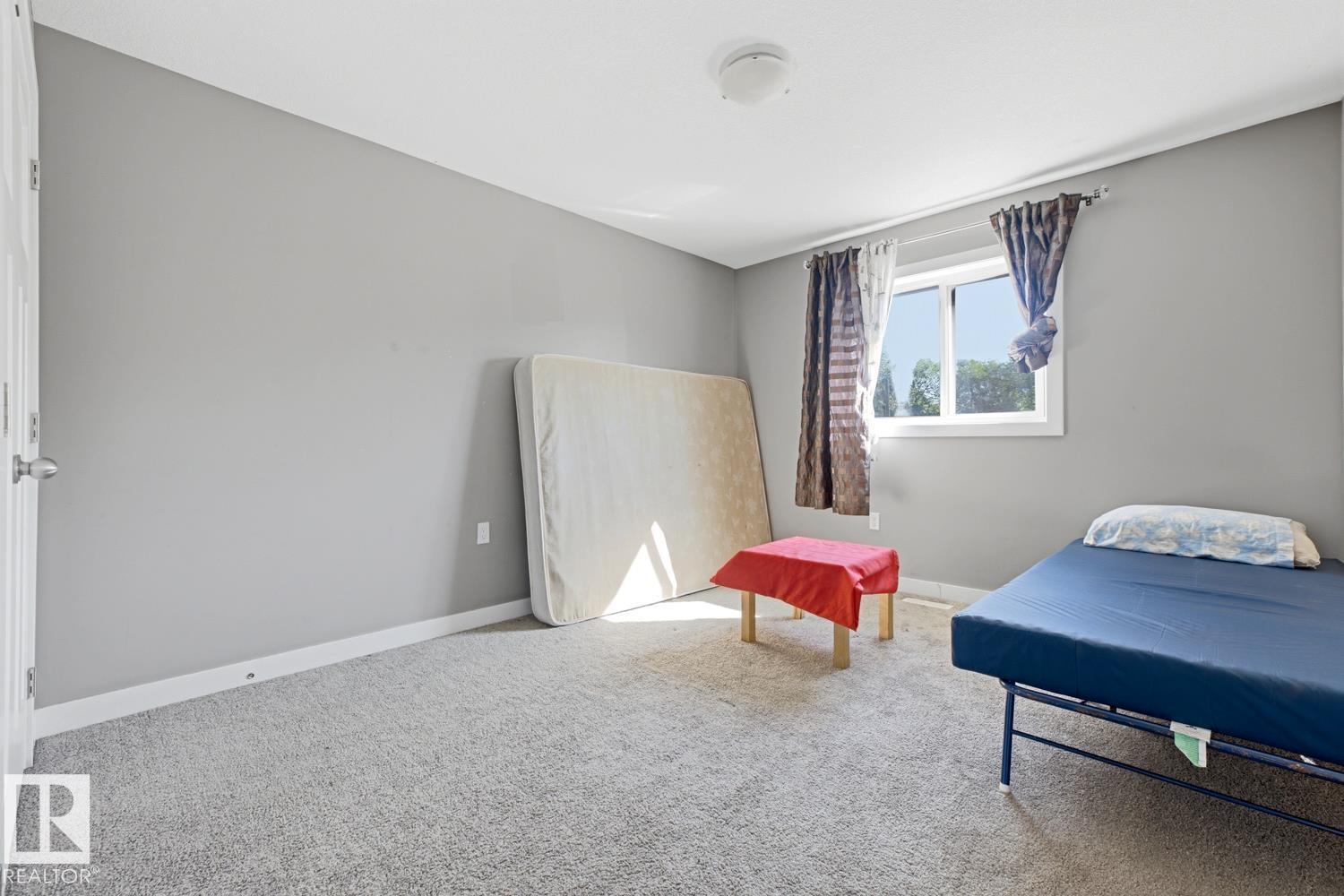 11827 56 St Nw Property Photo 30