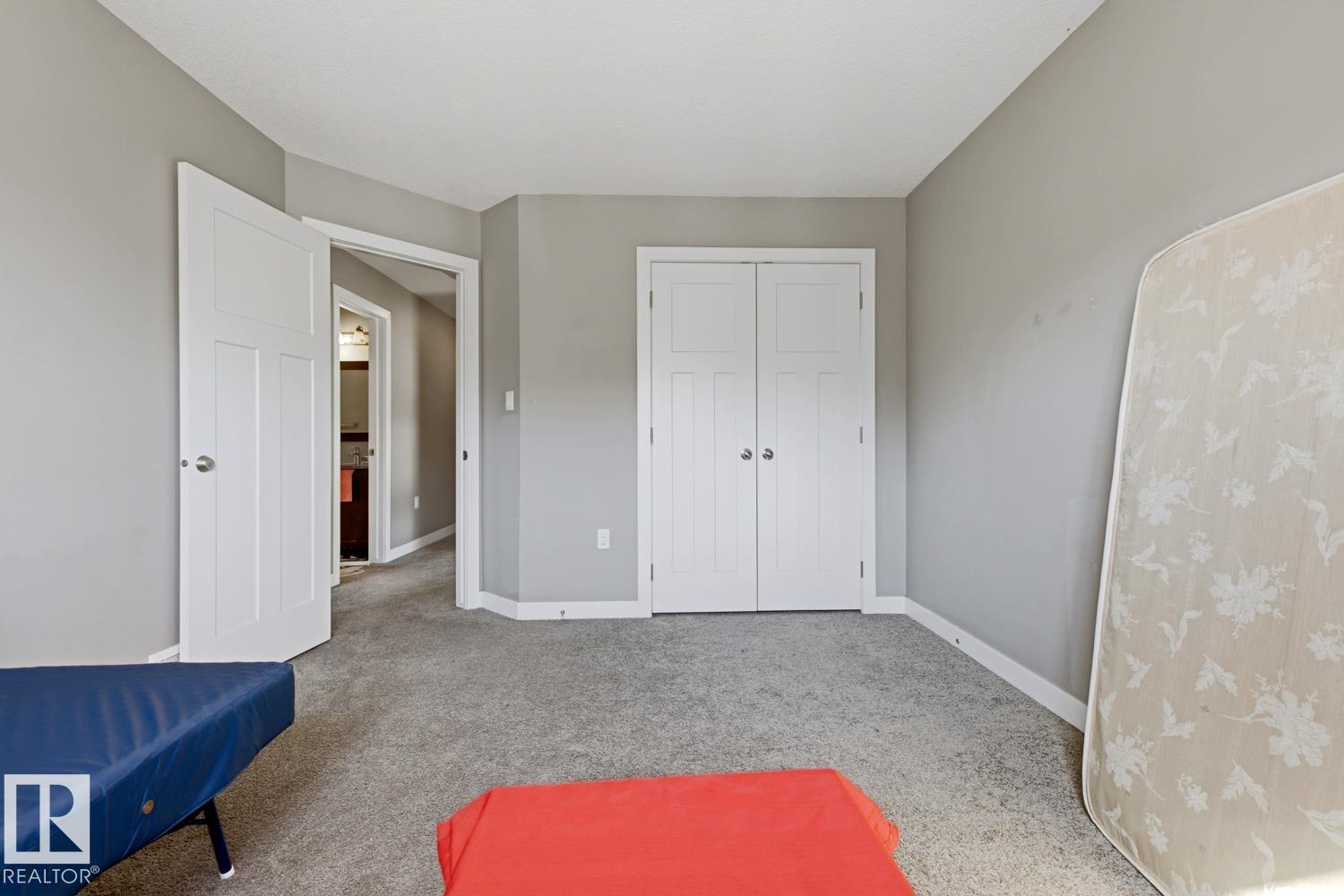 11827 56 St Nw Property Photo 32