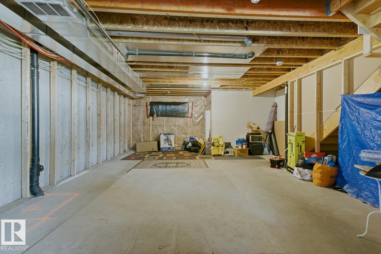 11827 56 St Nw Property Photo 37