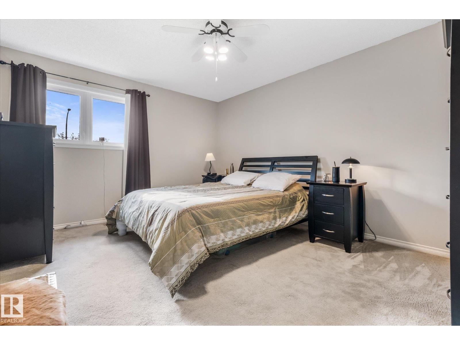 4103 44 Av Property Photo 17