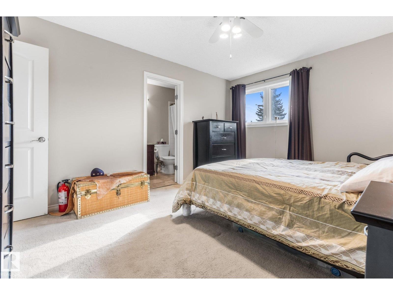 4103 44 Av Property Photo 19