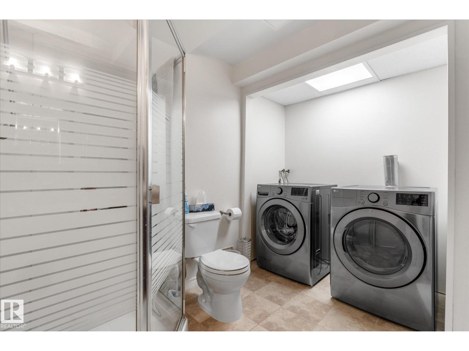 4103 44 Av Property Photo 33