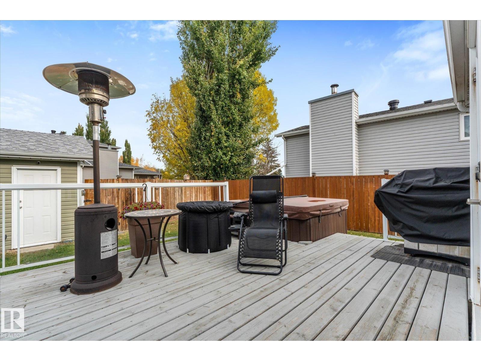 4103 44 Av Property Photo 36