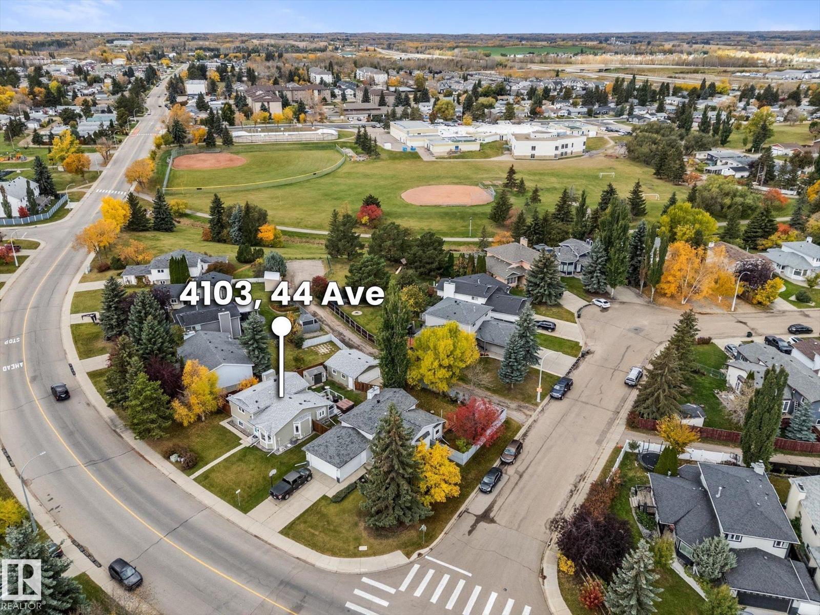 4103 44 Av Property Photo 45