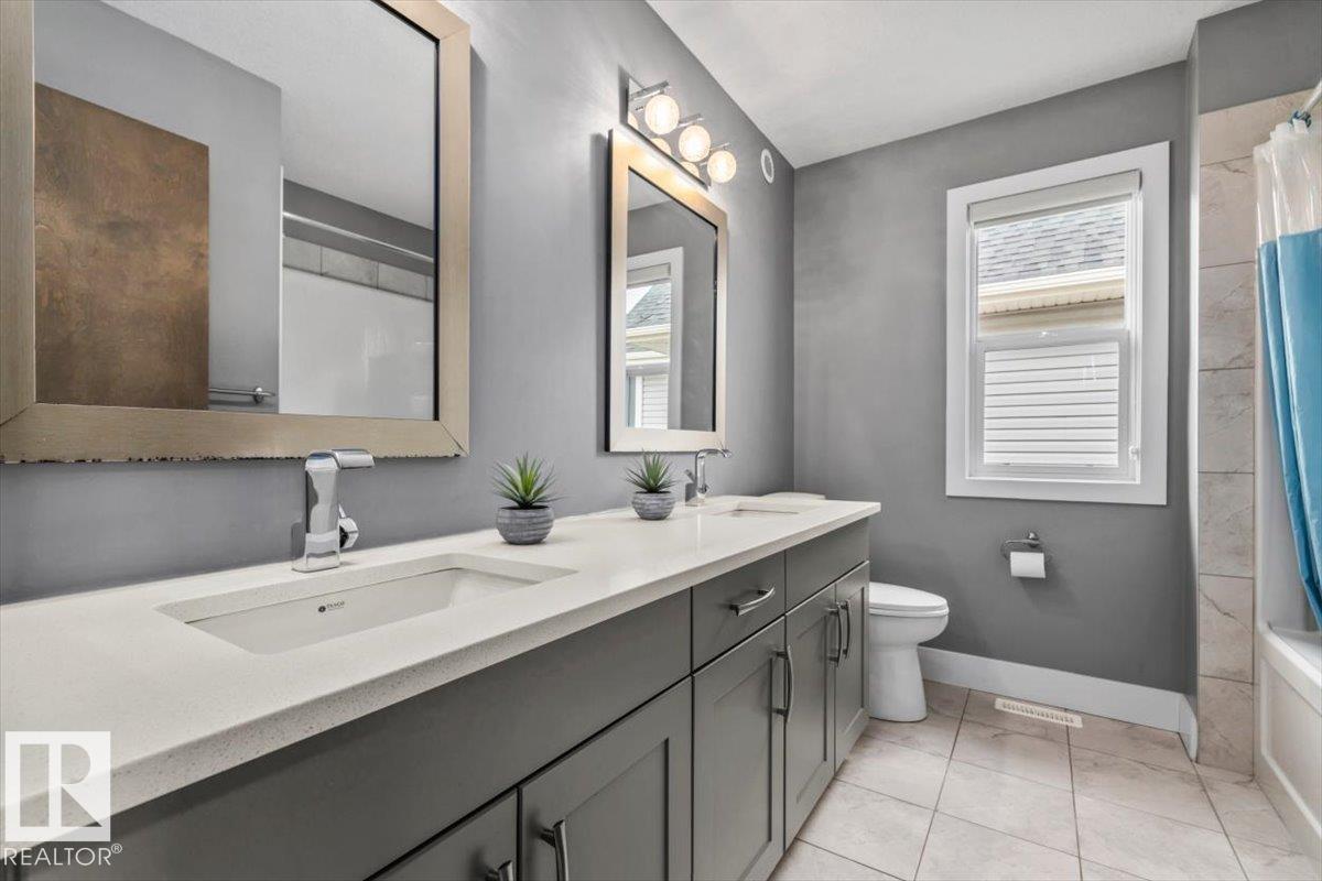 1 Hilton Cv Property Photo 33