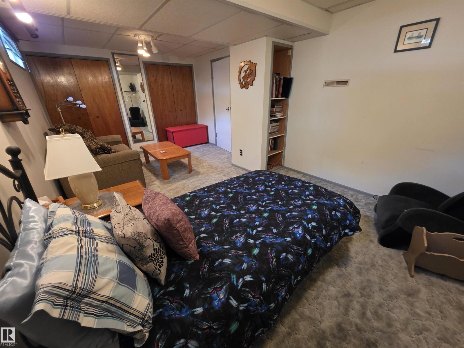 5308 48 St Property Photo 25