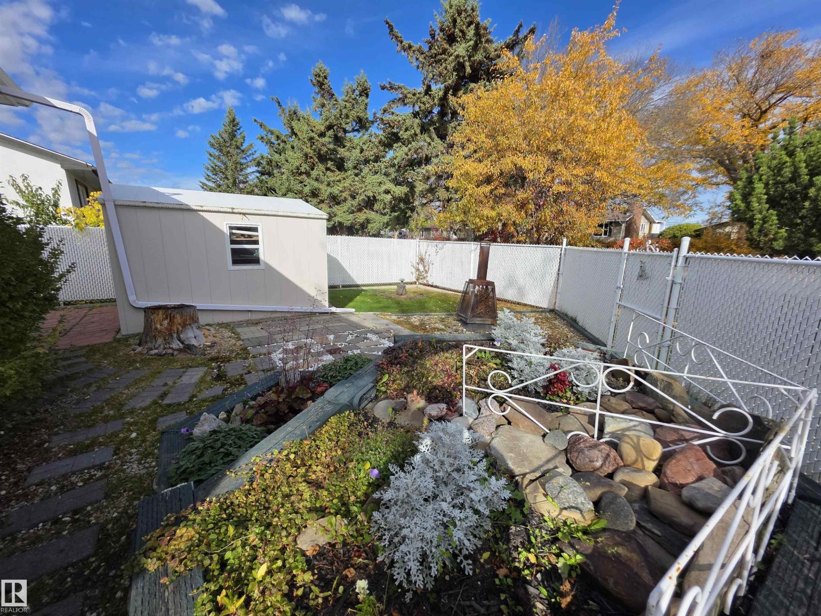 5308 48 St Property Photo 36