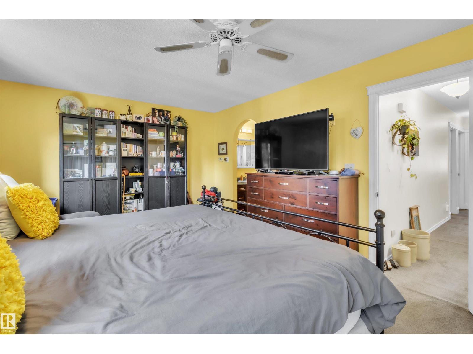 76 Gariepy Cr Nw Property Photo 22