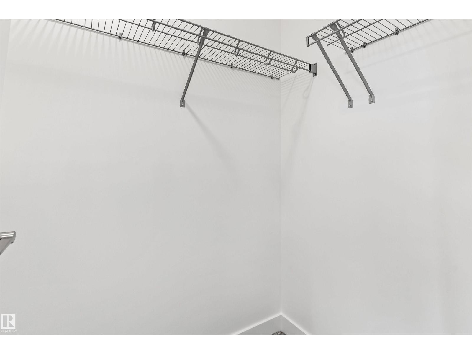 1012 14 Av Nw Property Photo 23