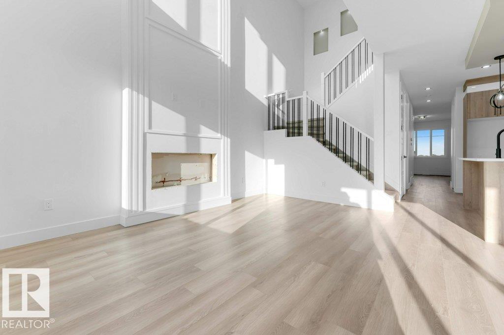8416 226 St Nw Property Photo 14