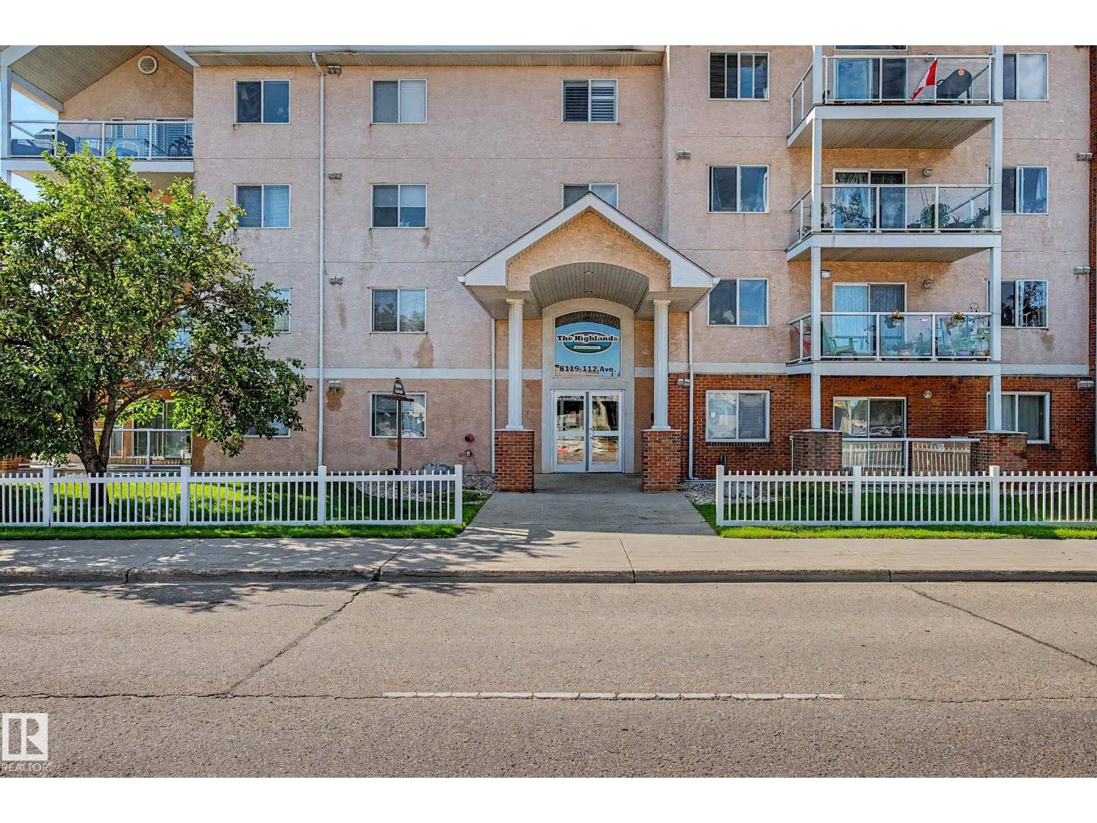 #203 8119 112 Av Nw Property Photo 4