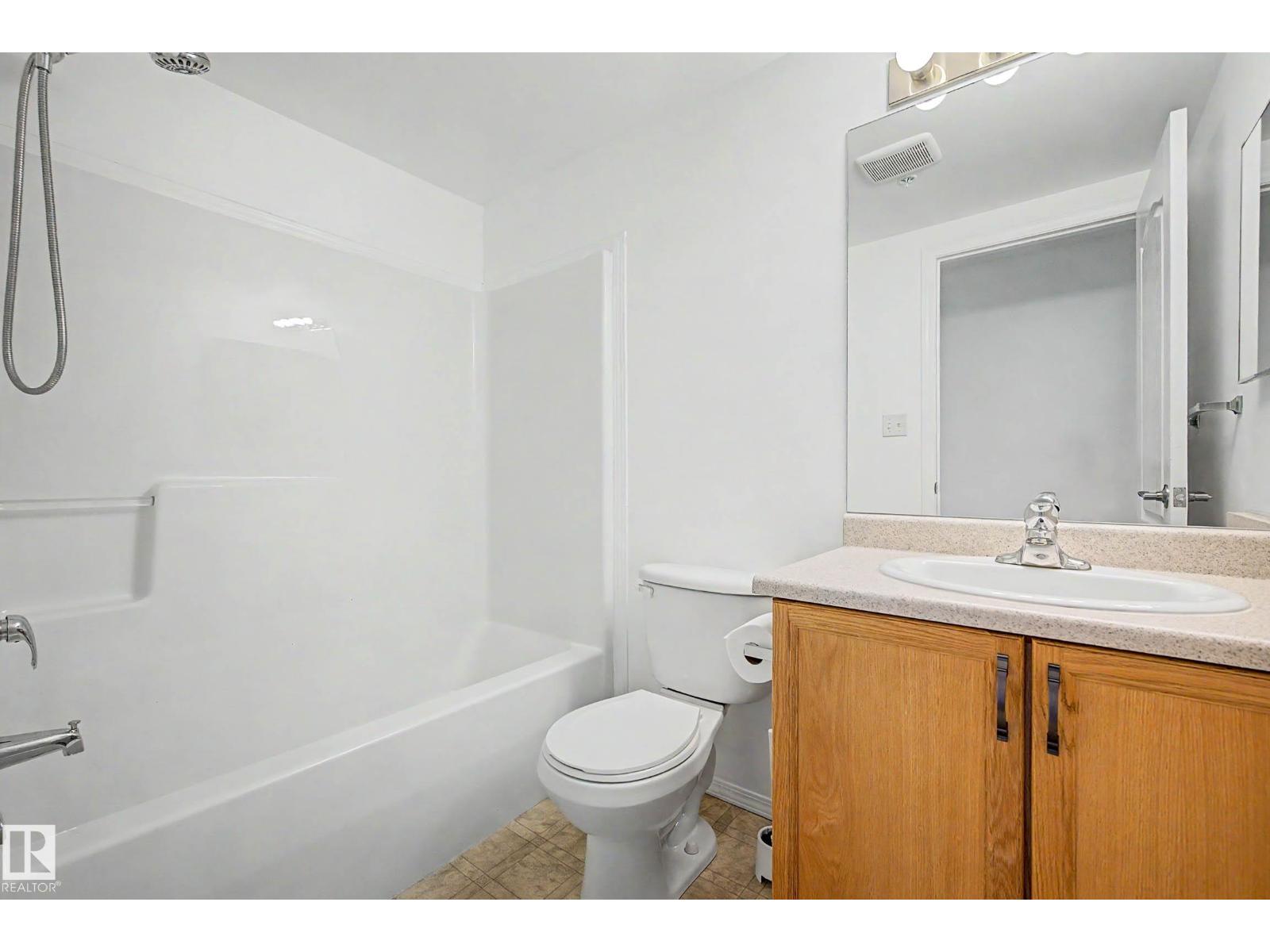 #203 8119 112 Av Nw Property Photo 30