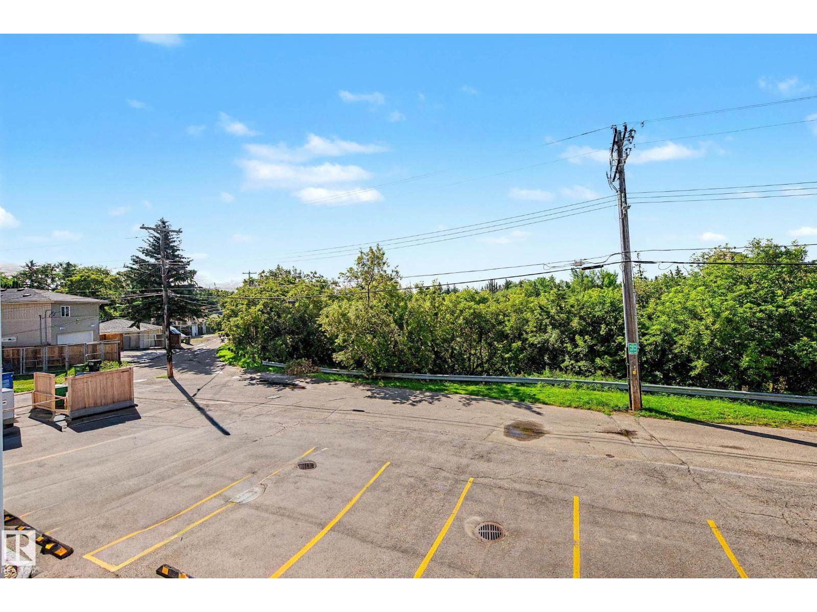#203 8119 112 Av Nw Property Photo 34