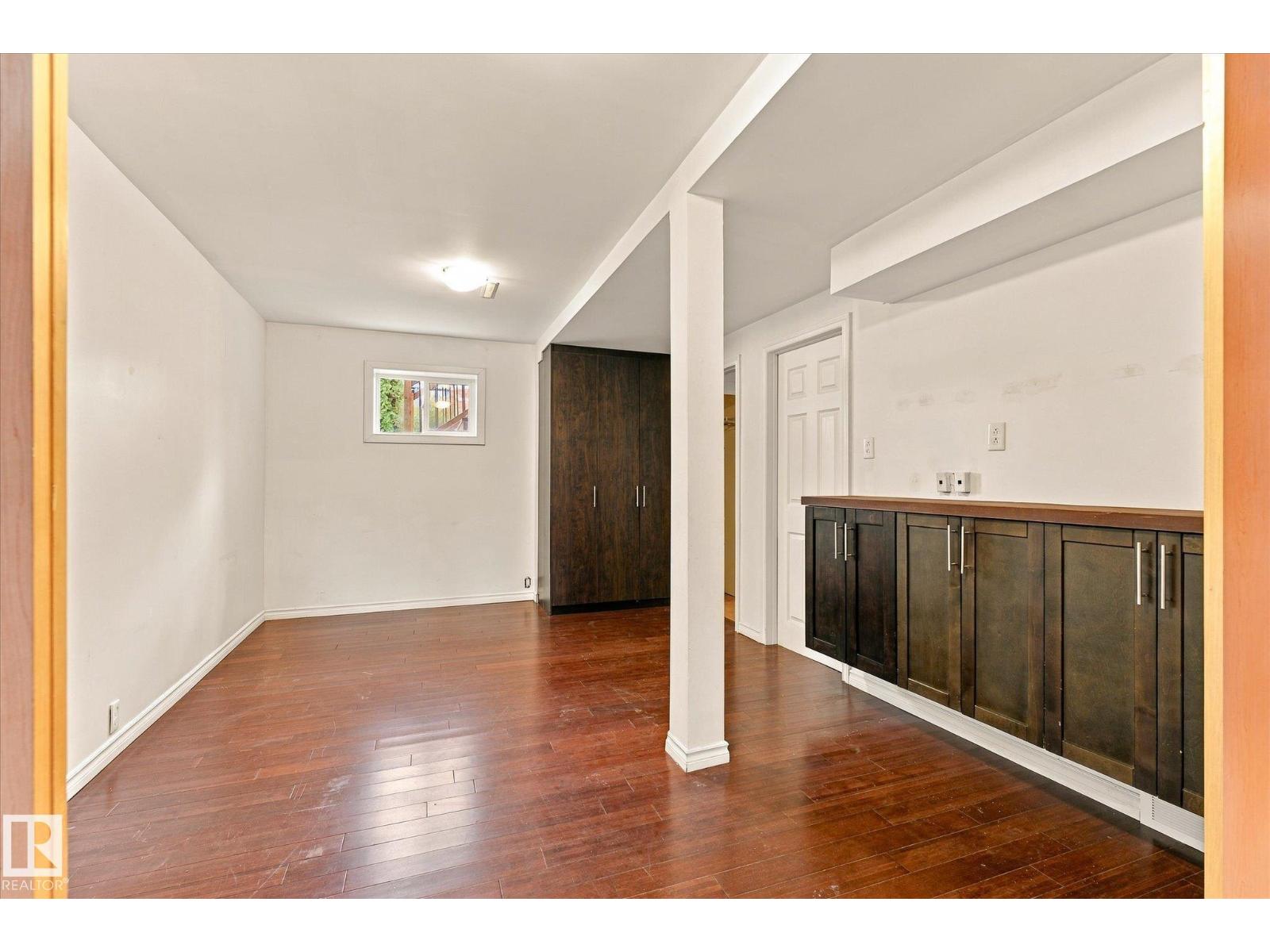 8742 151 St Nw Property Photo 29