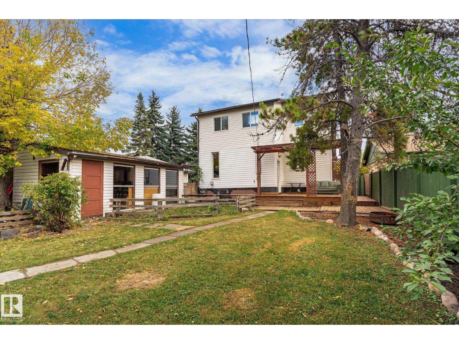 8742 151 St Nw Property Photo 41