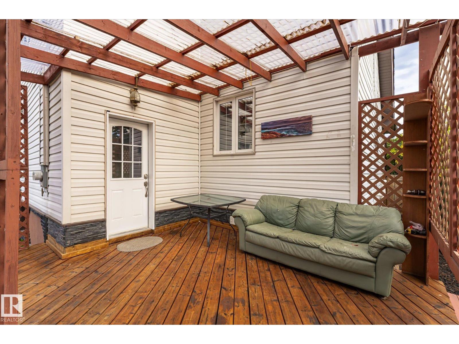 8742 151 St Nw Property Photo 45