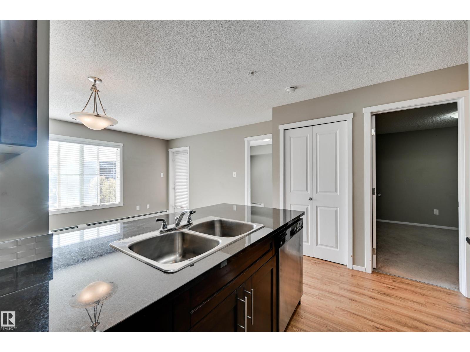 #319 18126 77 St Nw Property Photo 8
