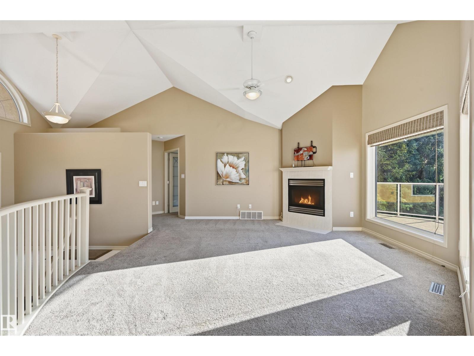 #5 11809 9b Av Nw Property Photo 8