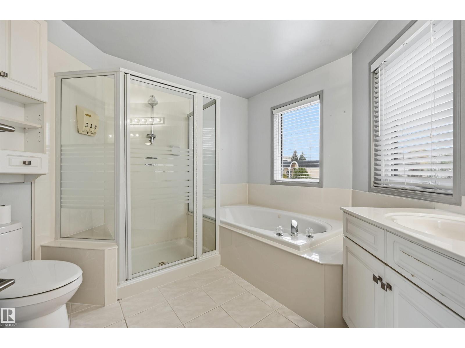 #5 11809 9b Av Nw Property Photo 27