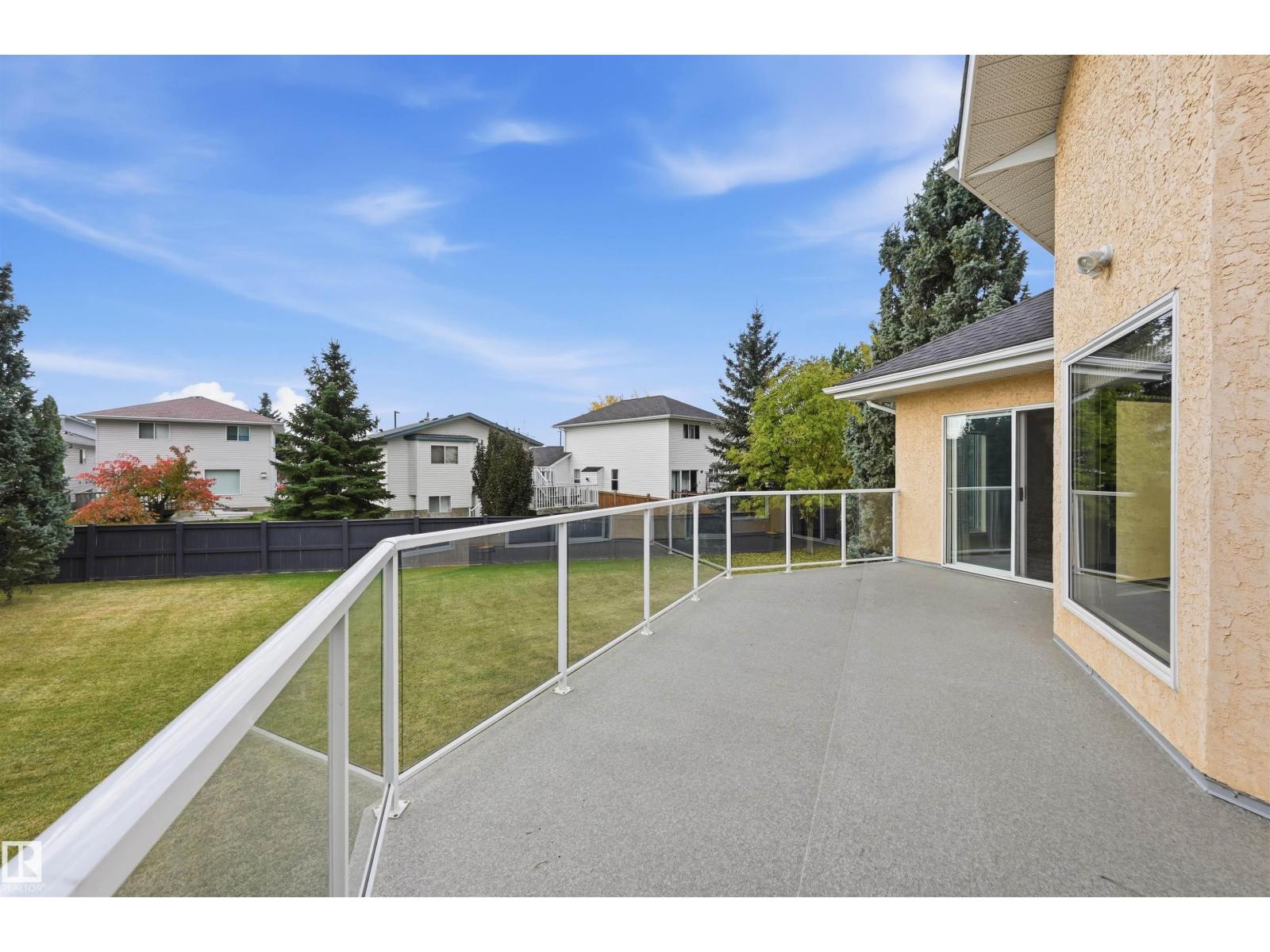 #5 11809 9b Av Nw Property Photo 43