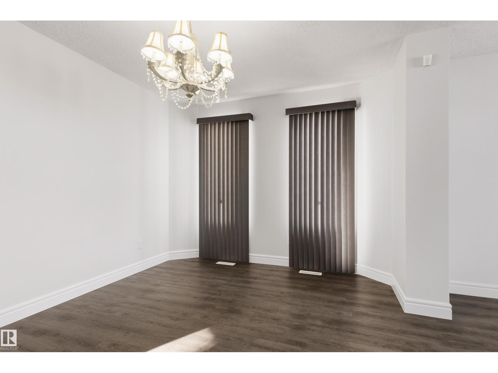 18907 90 Av Nw Nw Property Photo 6