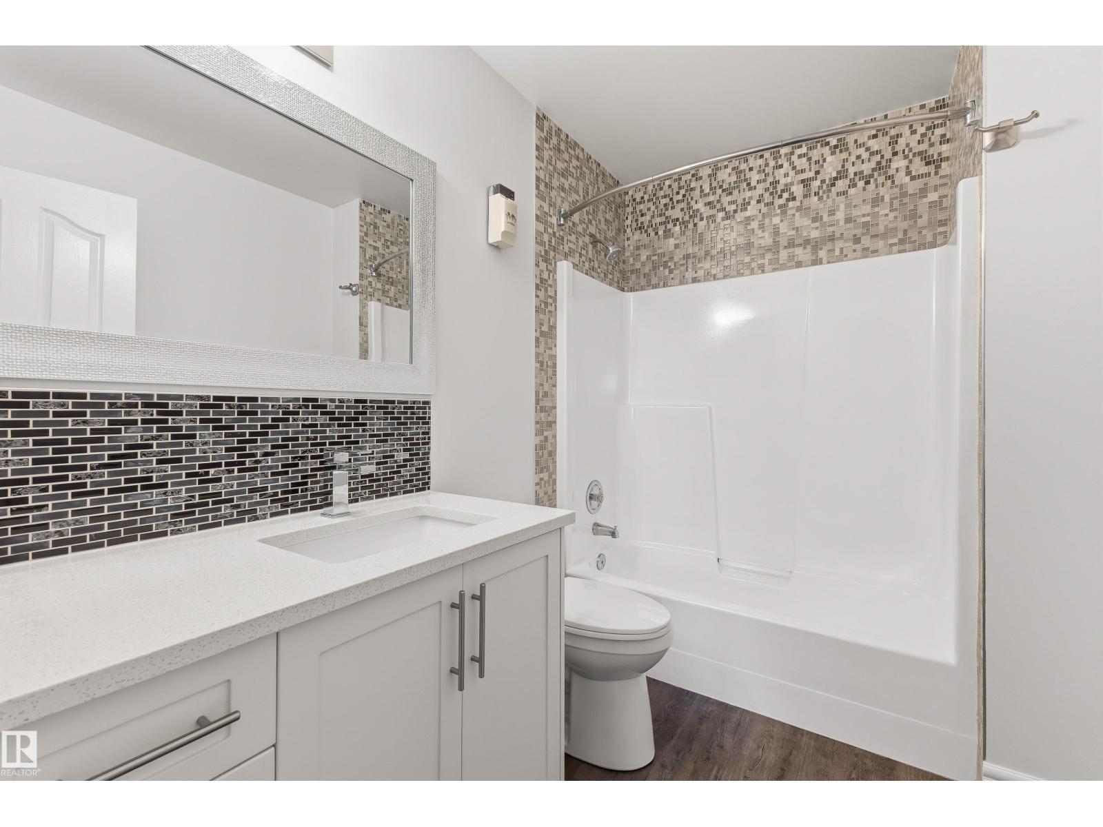 18907 90 Av Nw Nw Property Photo 22
