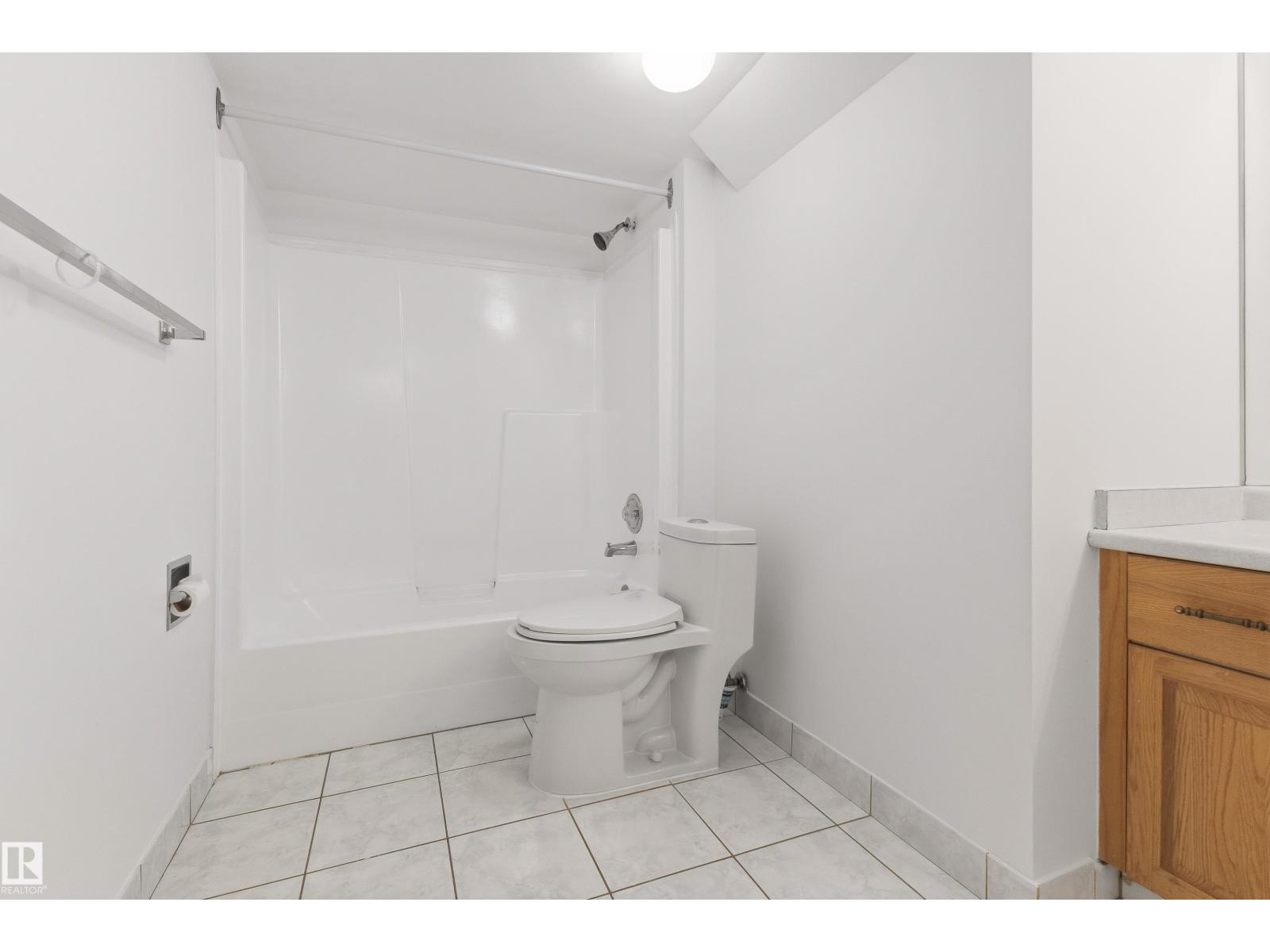 18907 90 Av Nw Nw Property Photo 29
