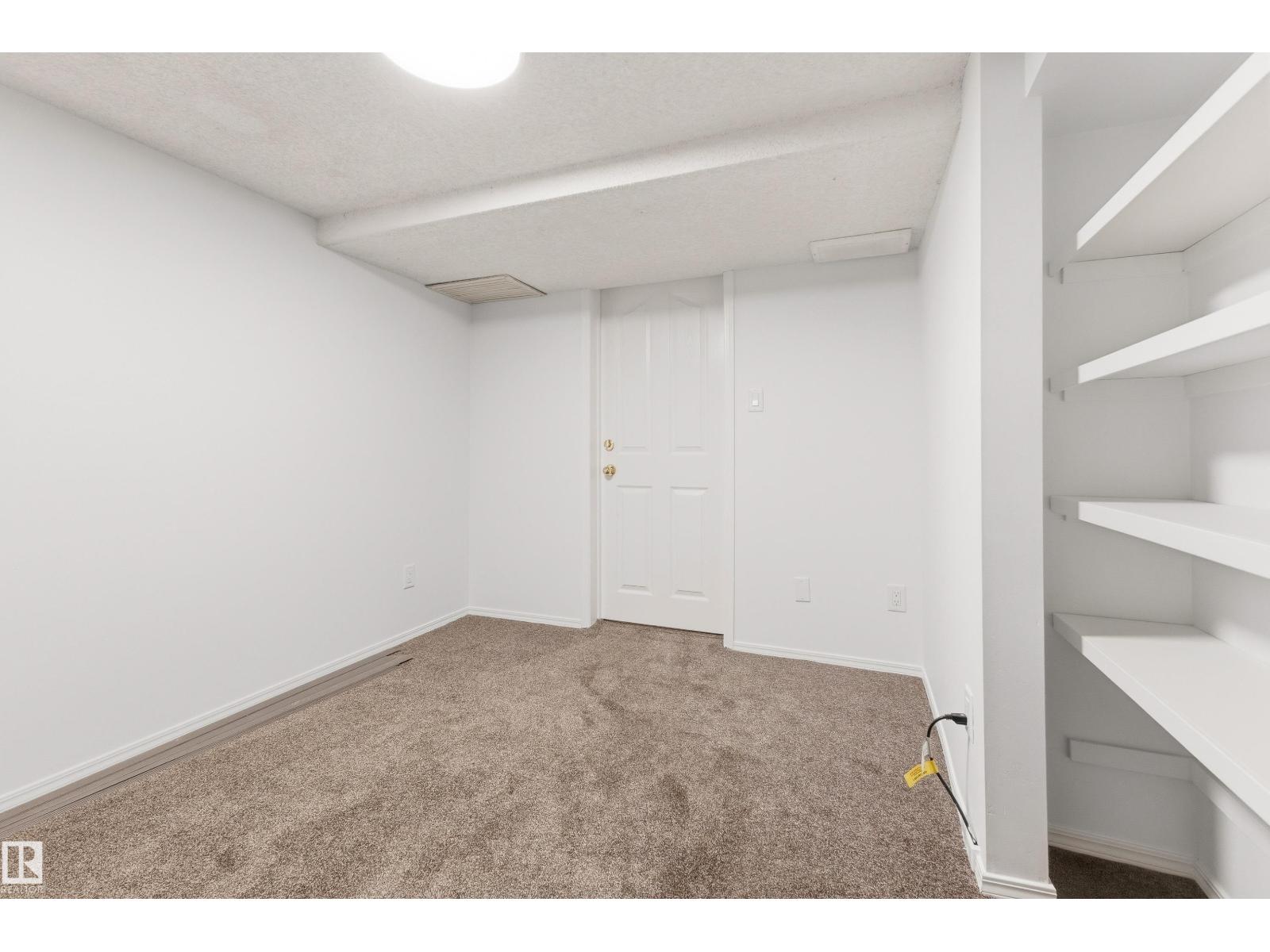 18907 90 Av Nw Nw Property Photo 38