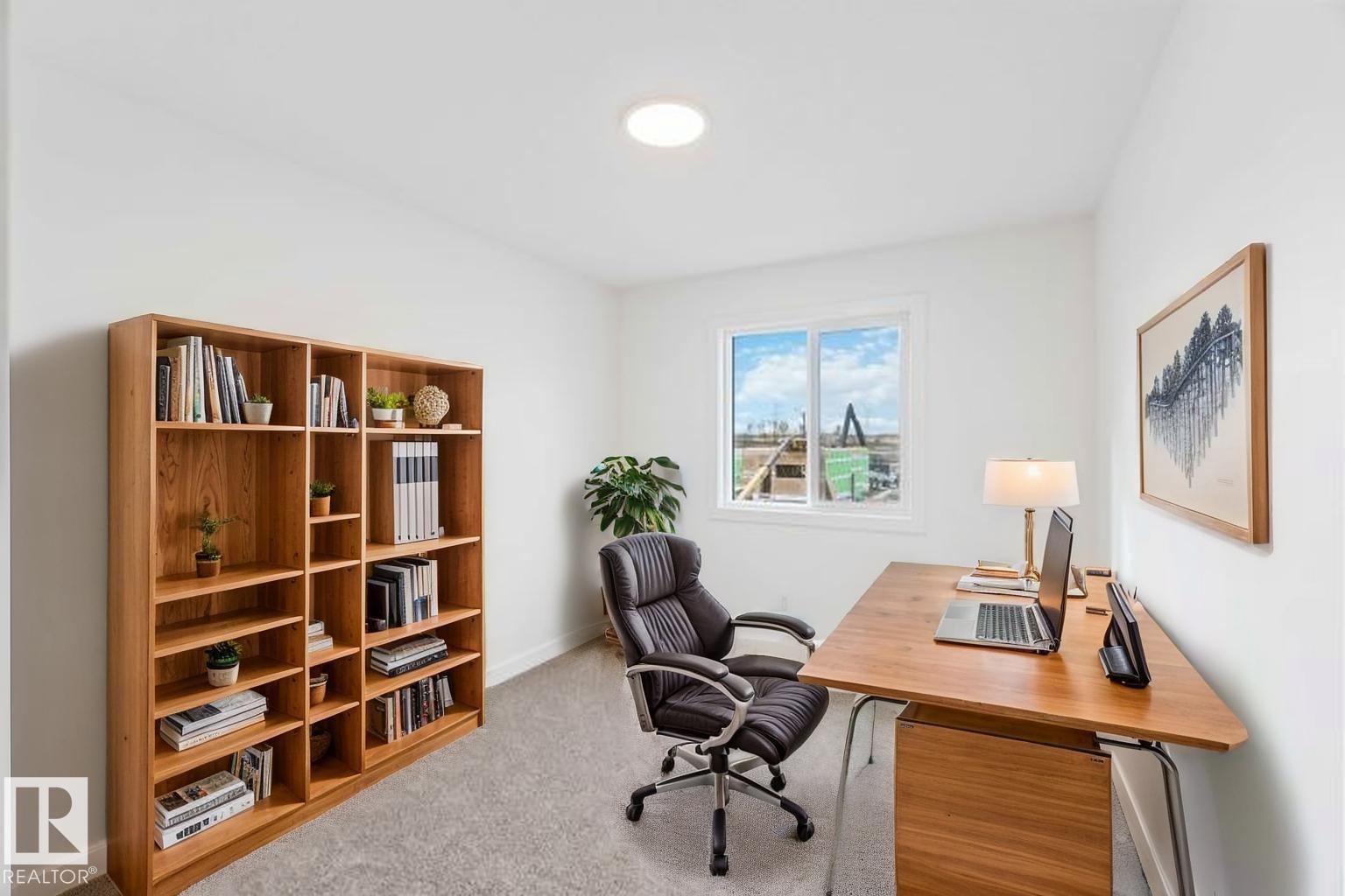 1013 Aster Bv Nw Property Photo 30