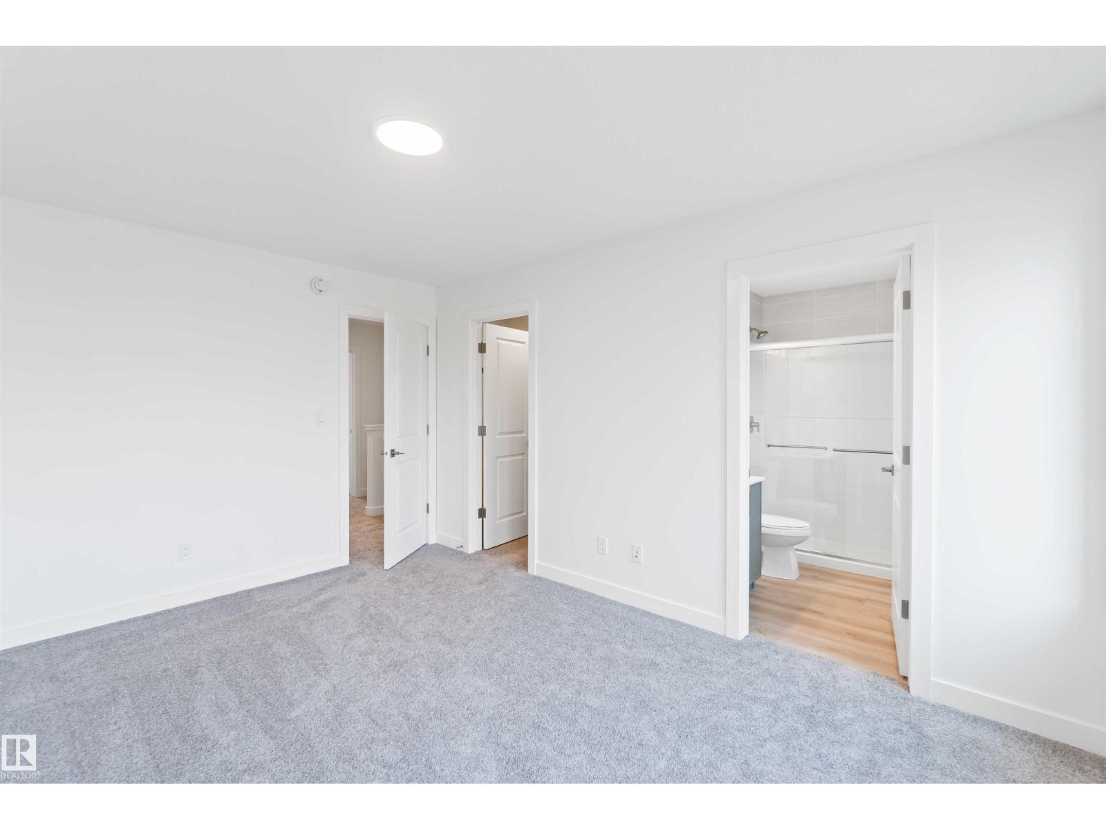 1013 Aster Bv Nw Property Photo 37