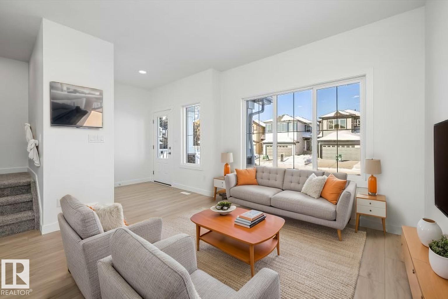20715 43 Av Nw Property Photo 21