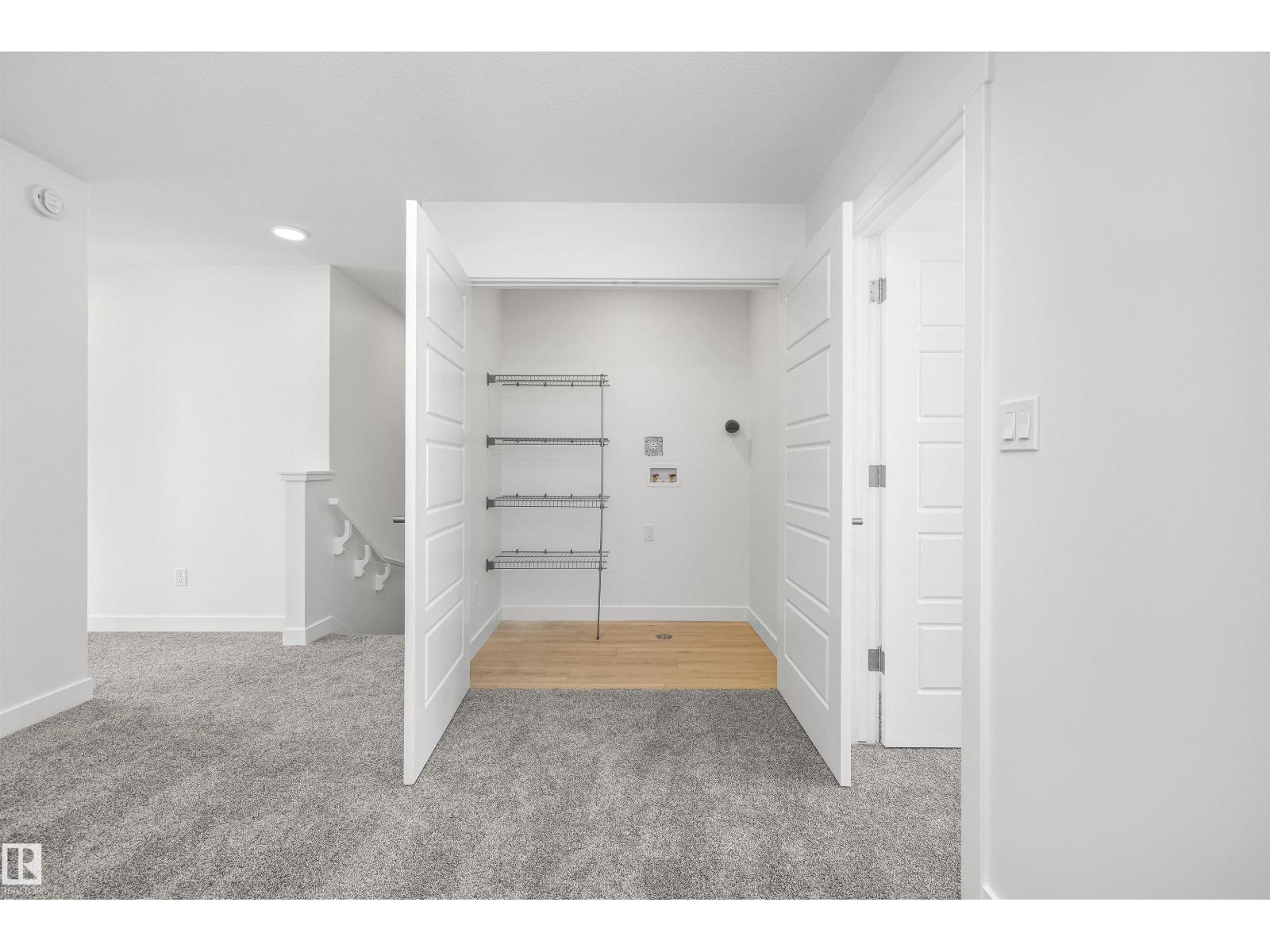 20715 43 Av Nw Property Photo 25