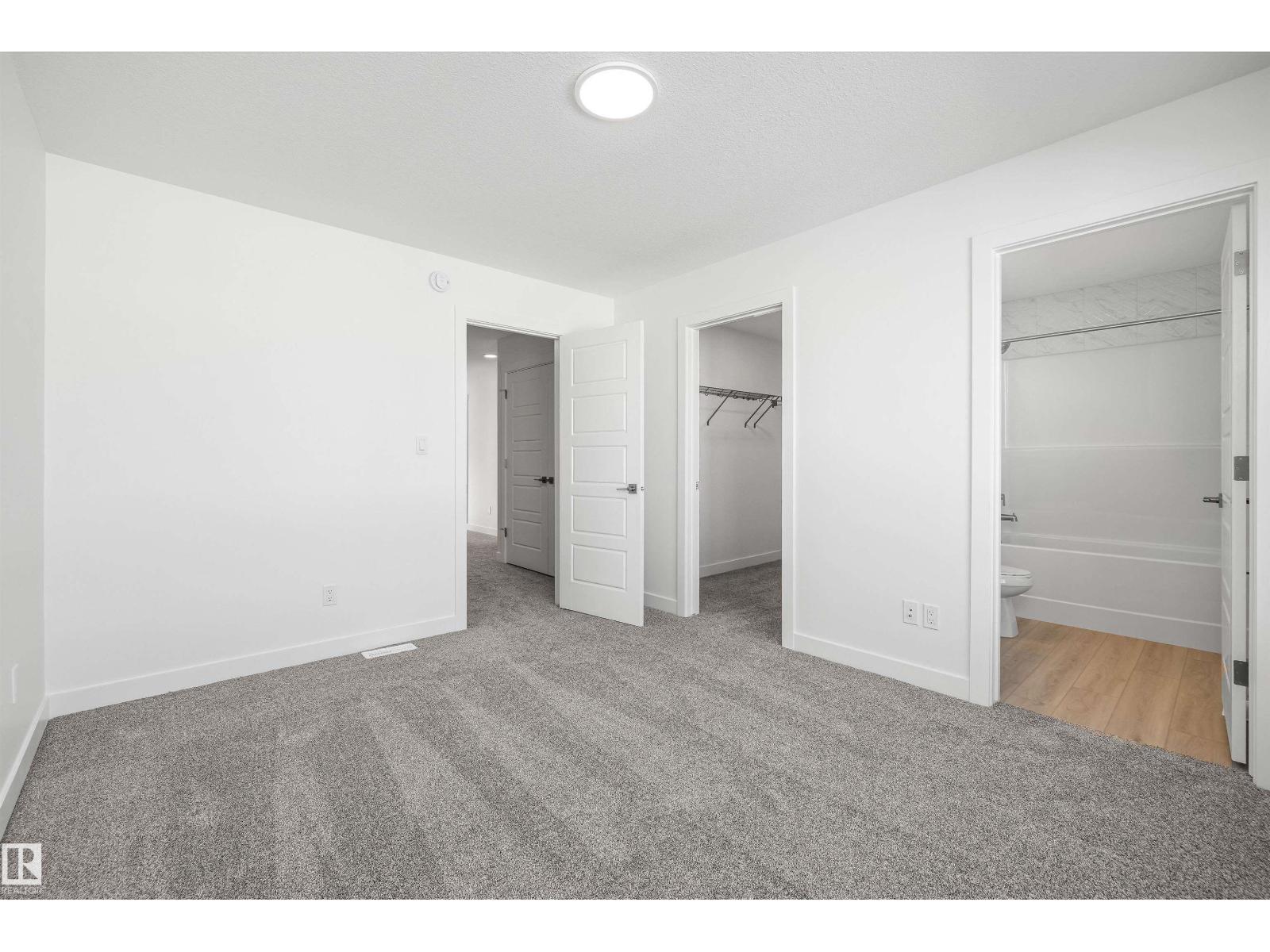 20715 43 Av Nw Property Photo 38