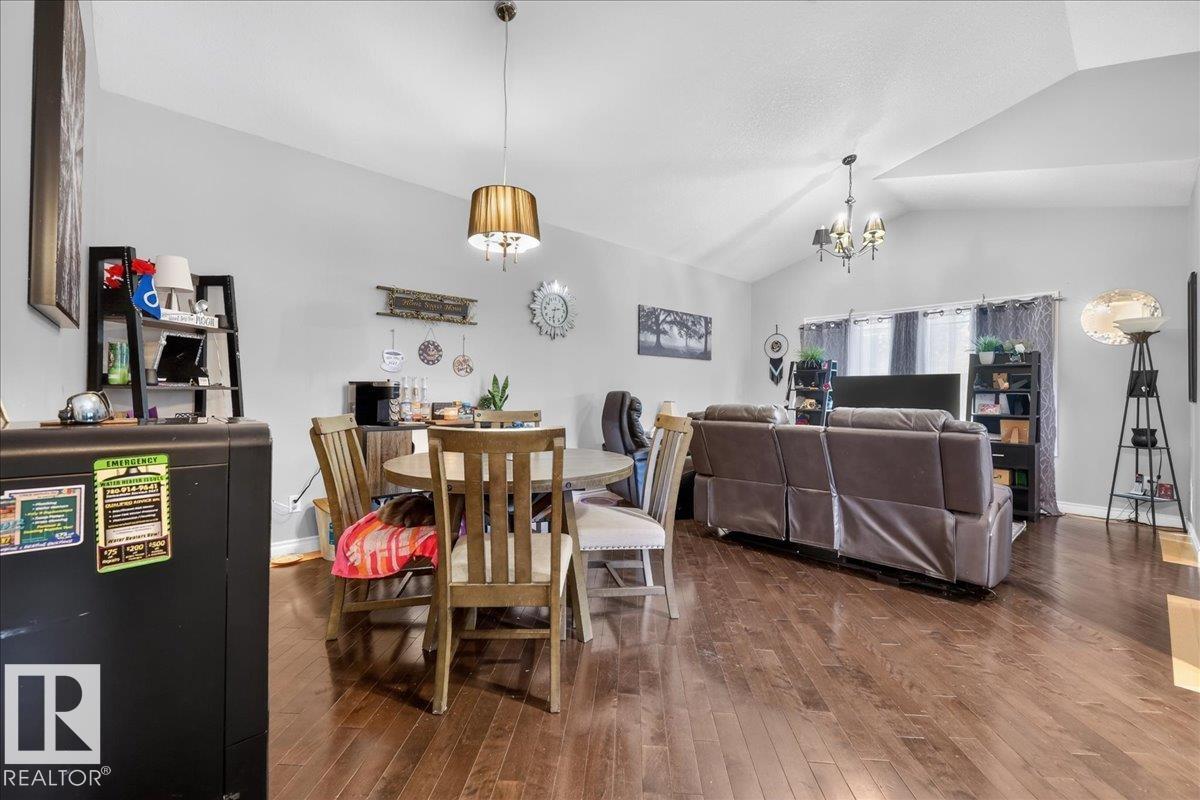 11947 67 St Nw Property Photo 12