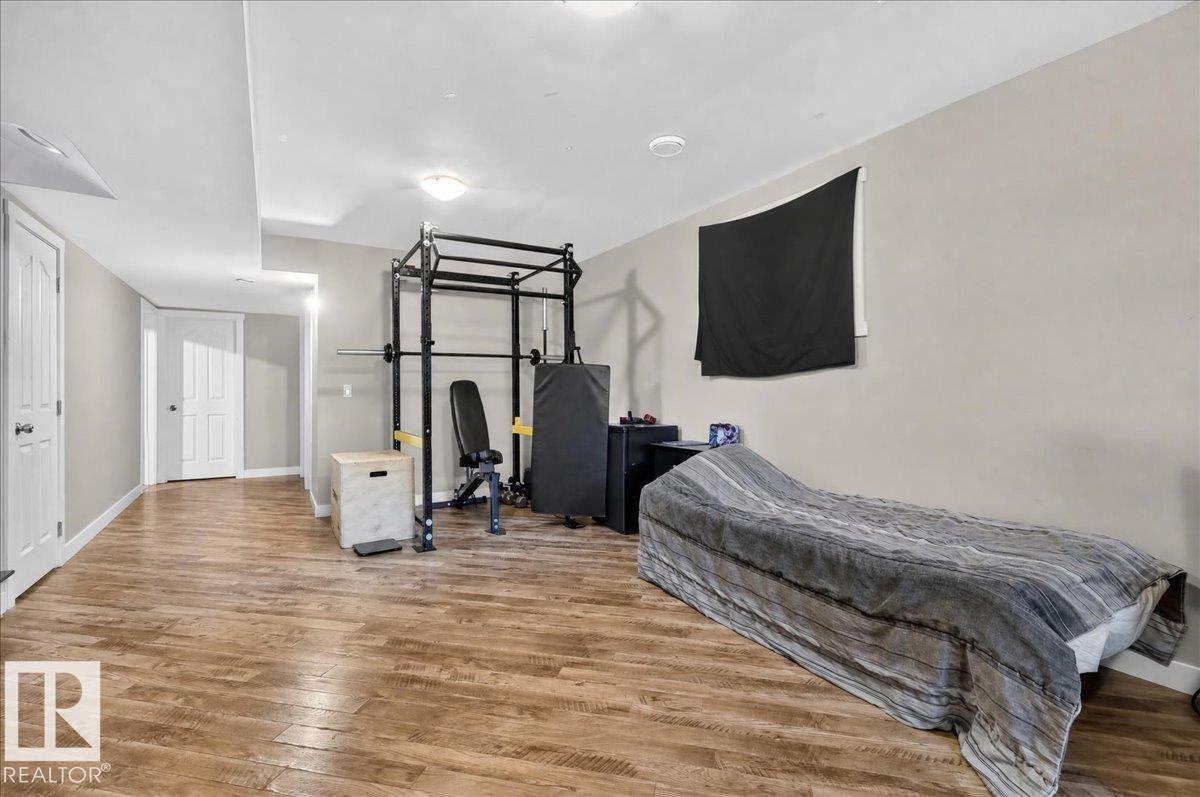 11947 67 St Nw Property Photo 36