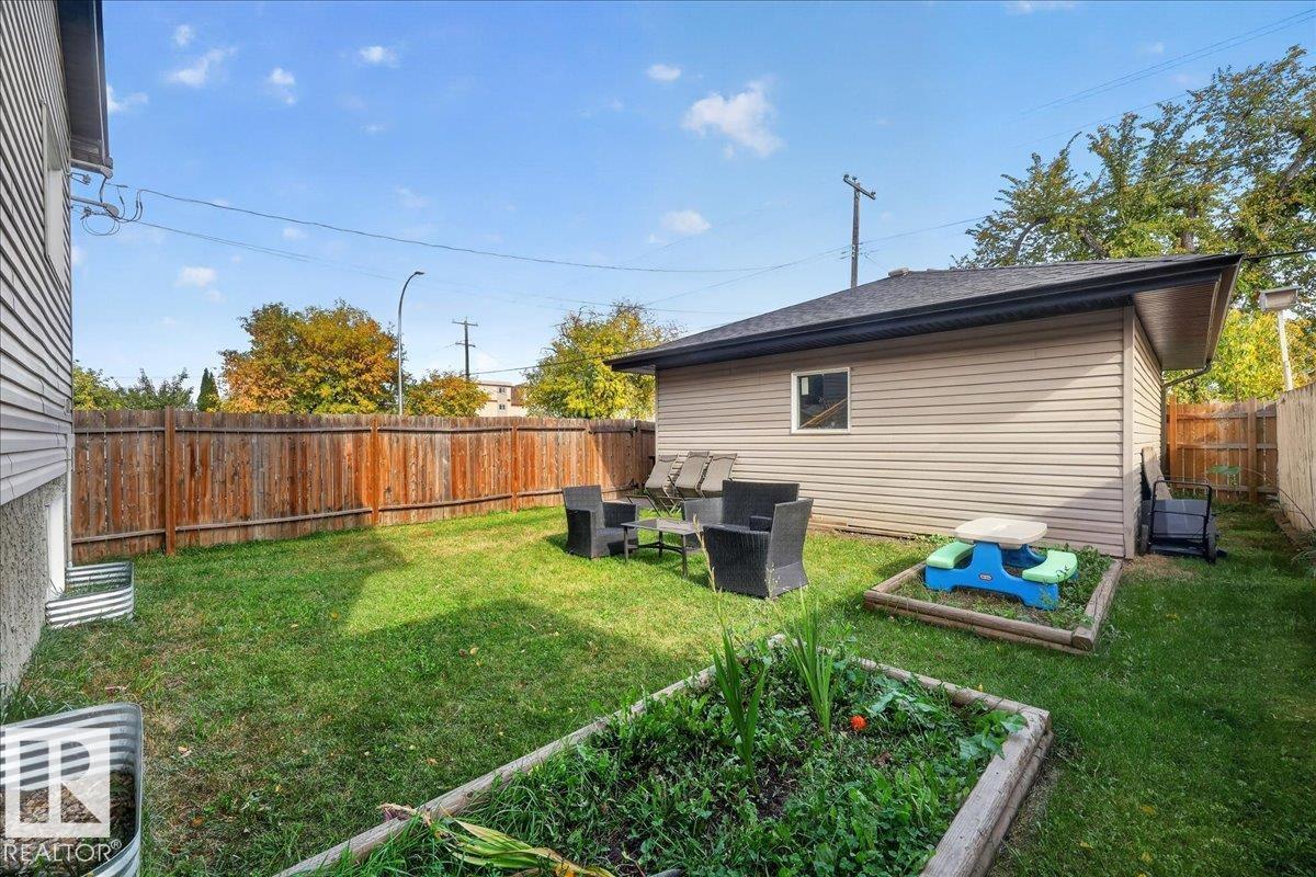 11947 67 St Nw Property Photo 46