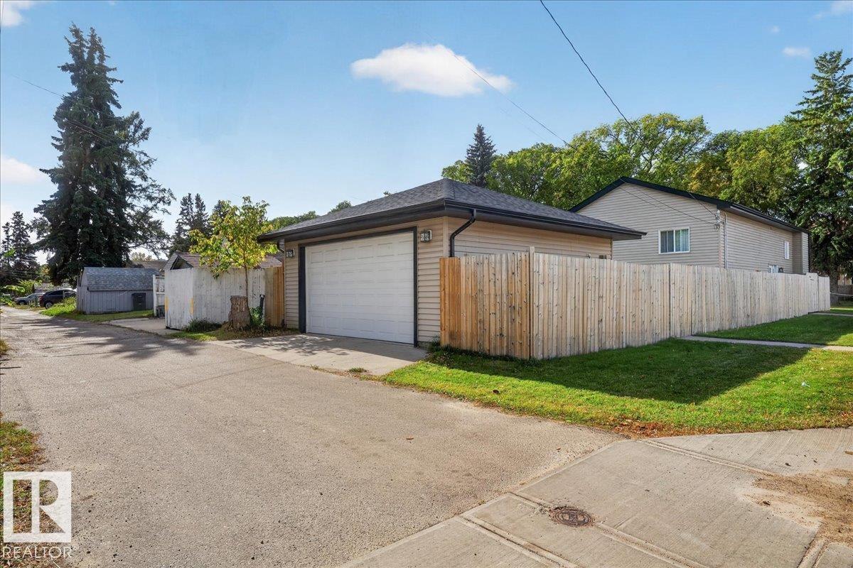 11947 67 St Nw Property Photo 51