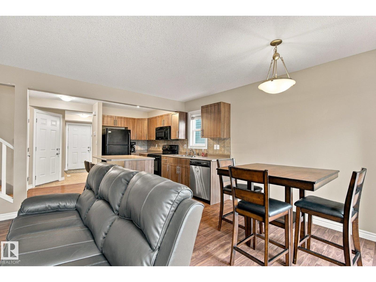 #27 85 Spruce Village Dr Property Photo 11