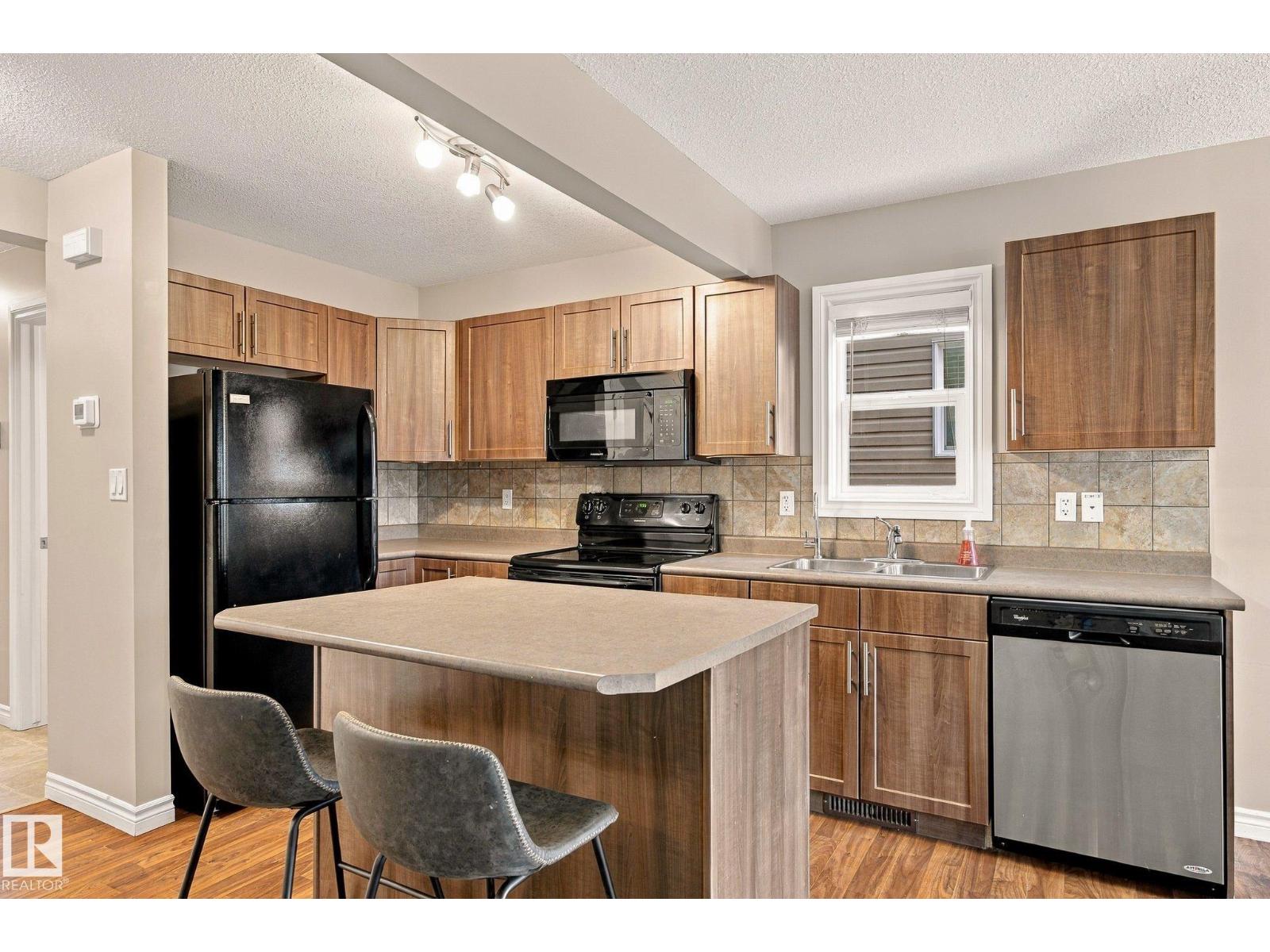 #27 85 Spruce Village Dr Property Photo 14