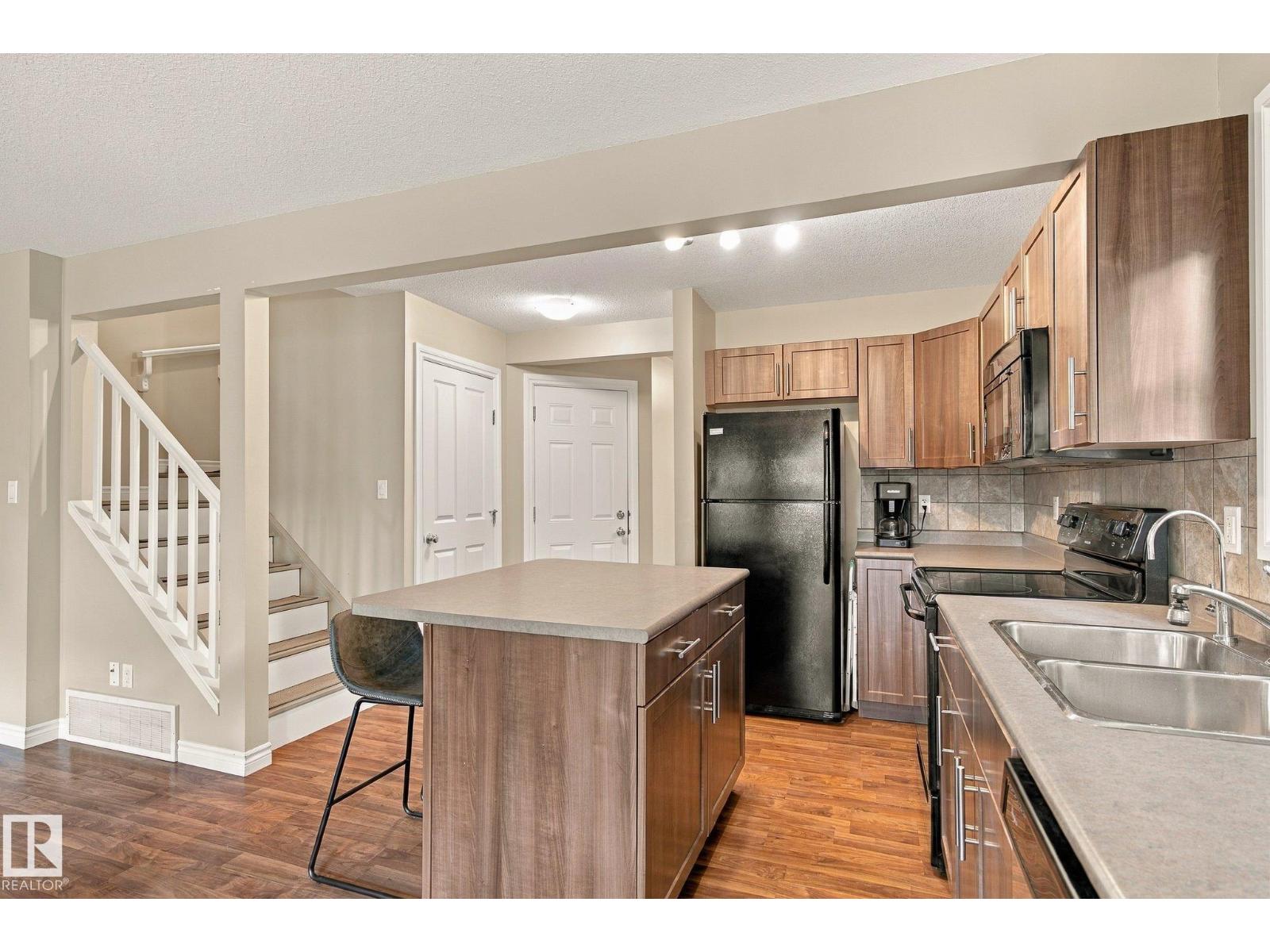 #27 85 Spruce Village Dr Property Photo 15