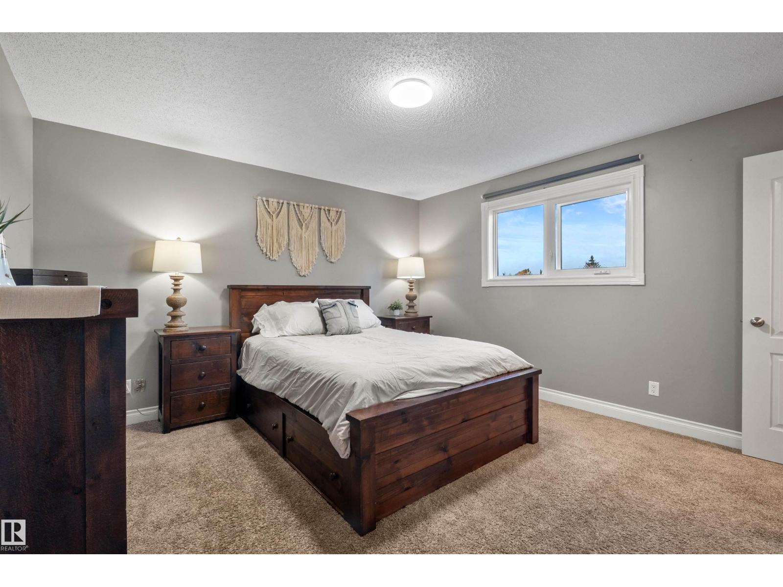 17 Donlevy Pl Property Photo 42