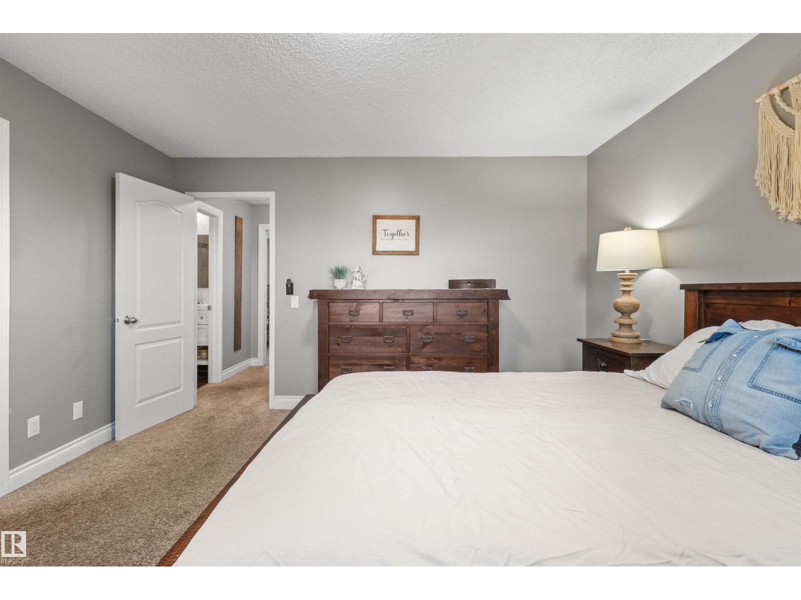 17 Donlevy Pl Property Photo 46