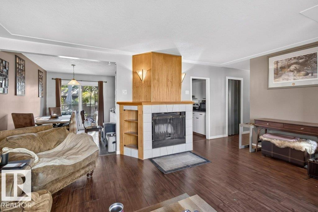 3829 110 Av Nw Property Photo 6