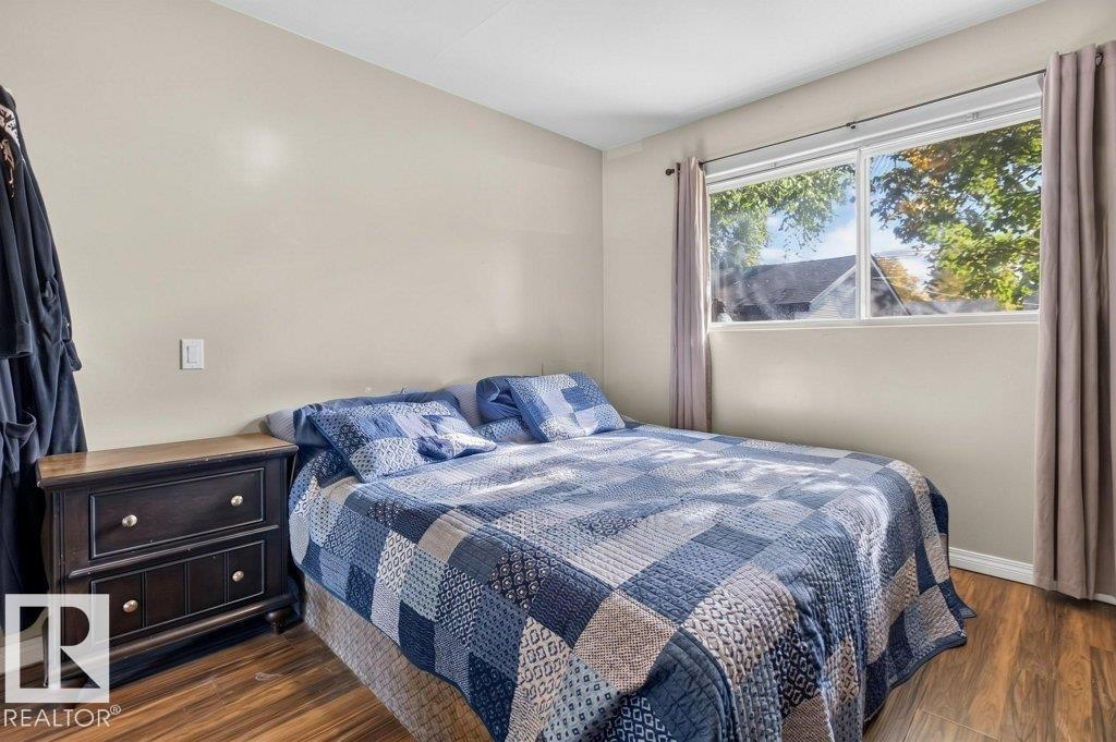 3829 110 Av Nw Property Photo 13